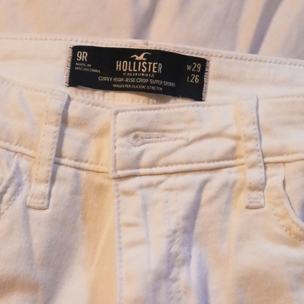 Hollister white curvy jeans NWOT